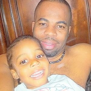 Meet your Posher, Ronald